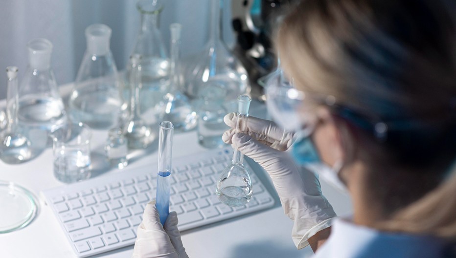 Мы рады приветствовать Вас на сайте<br> компании ТОО «Elementum»!